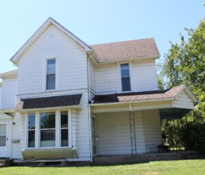 903 University – 2 Bedroom