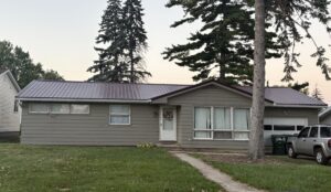 1129 West Carson St – 5 Bedrooms